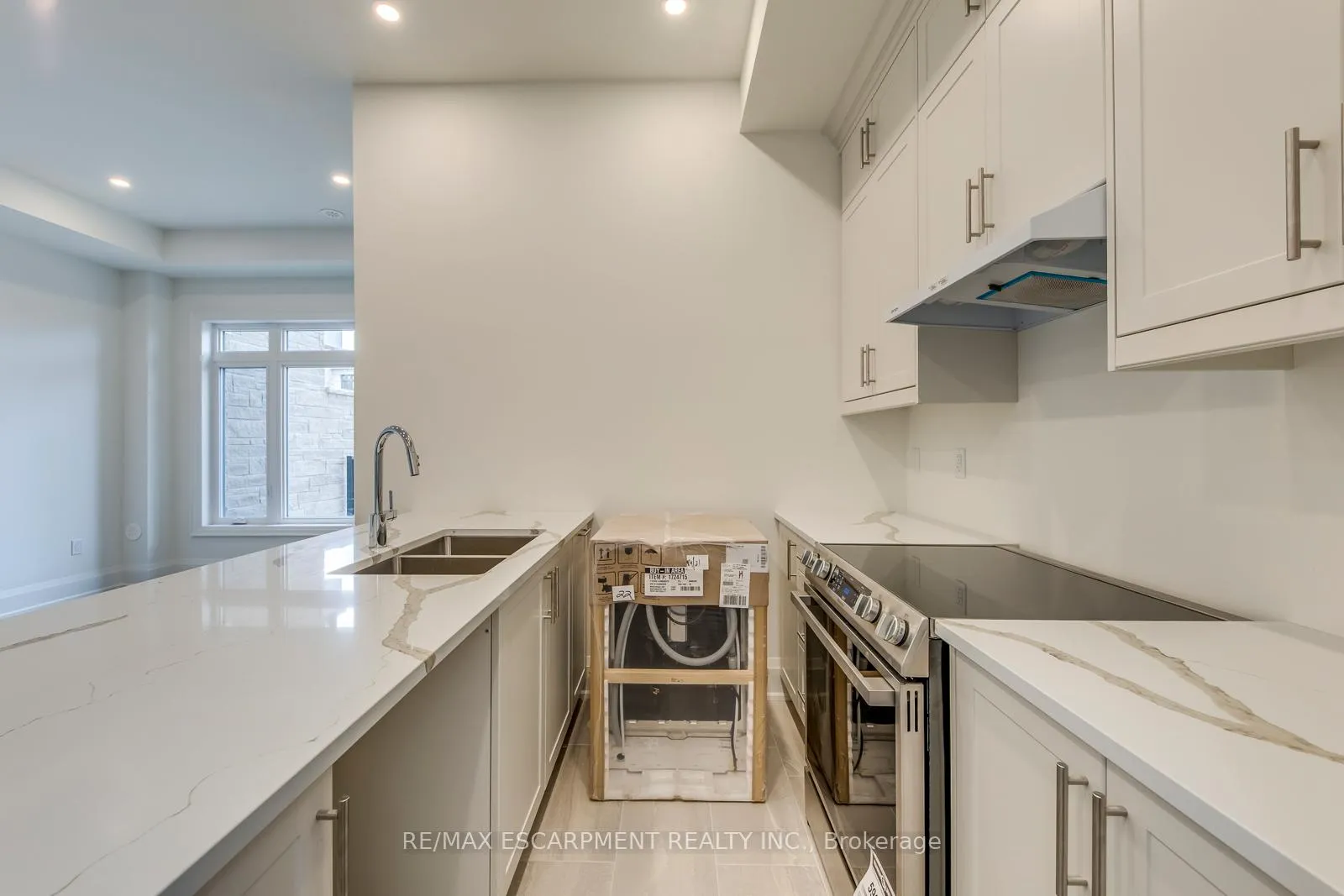 Photo 15 of 3323 Azam Way, Oakville, Glenorchy — HOMEH
