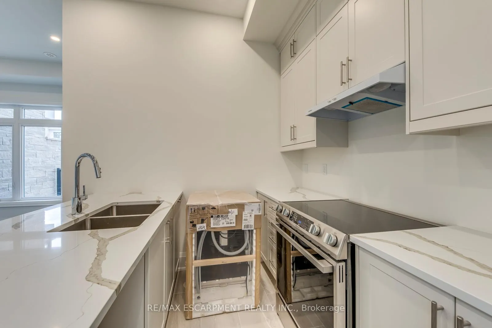 Photo 16 of 3323 Azam Way, Oakville, Glenorchy — HOMEH