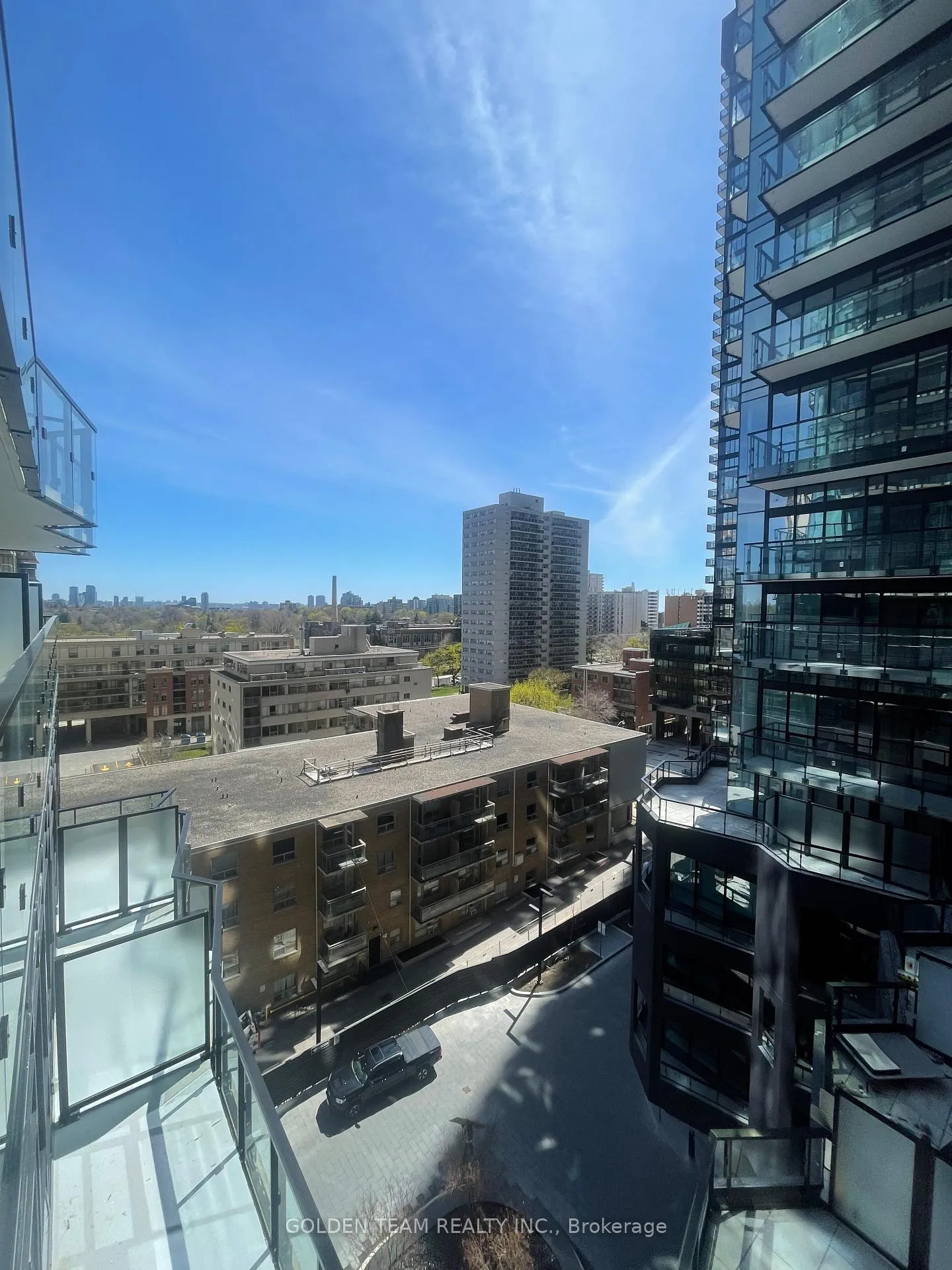Photo 14 of Unit 709, 120 Broadway Avenue, Toronto, Mount Pleasant West — HOMEH