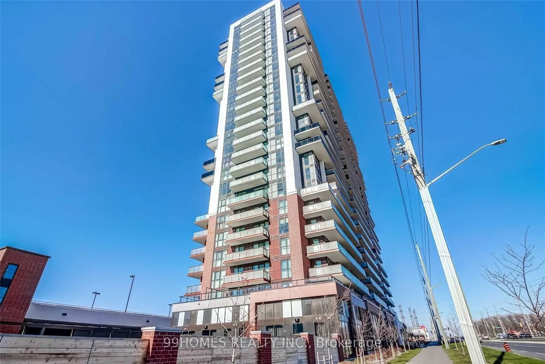 Photo 3 of Unit 1009, 2550 Simcoe Street N, Oshawa, Windfields — HOMEH