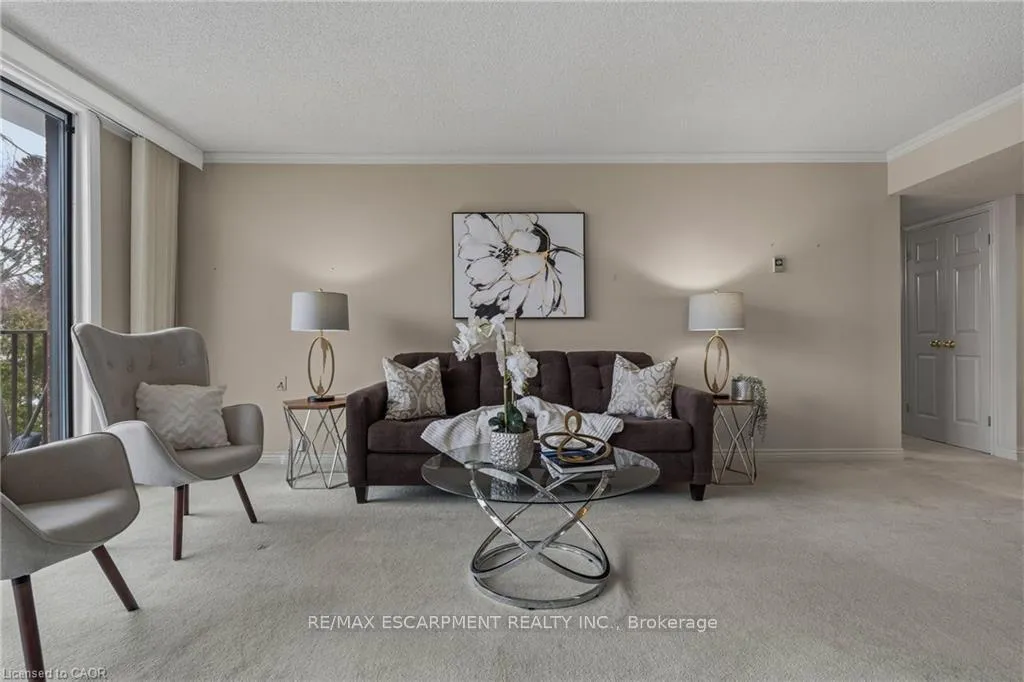 Photo 11 of Unit 306, 150 Wilson Street W, Hamilton, Ancaster — HOMEH