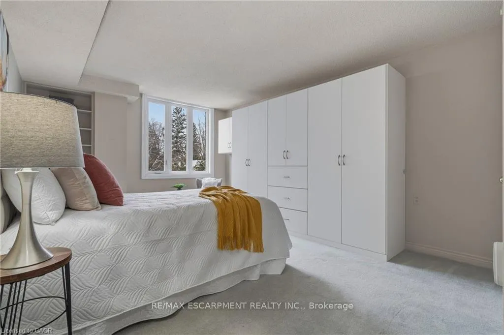 Photo 27 of Unit 306, 150 Wilson Street W, Hamilton, Ancaster — HOMEH