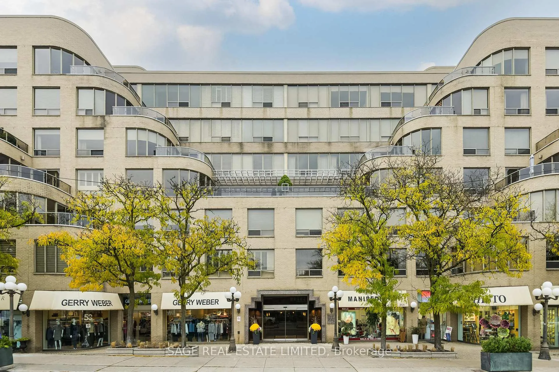 Photo 3 of Unit 207, 1177 Yonge Street, Toronto, Rosedale-Moore Park — HOMEH