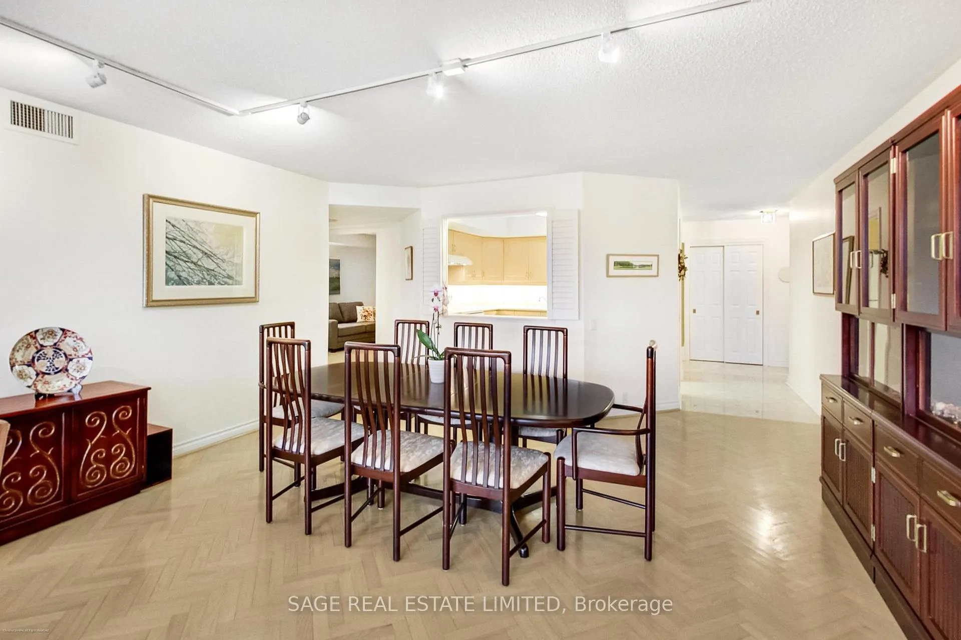 Photo 15 of Unit 207, 1177 Yonge Street, Toronto, Rosedale-Moore Park — HOMEH