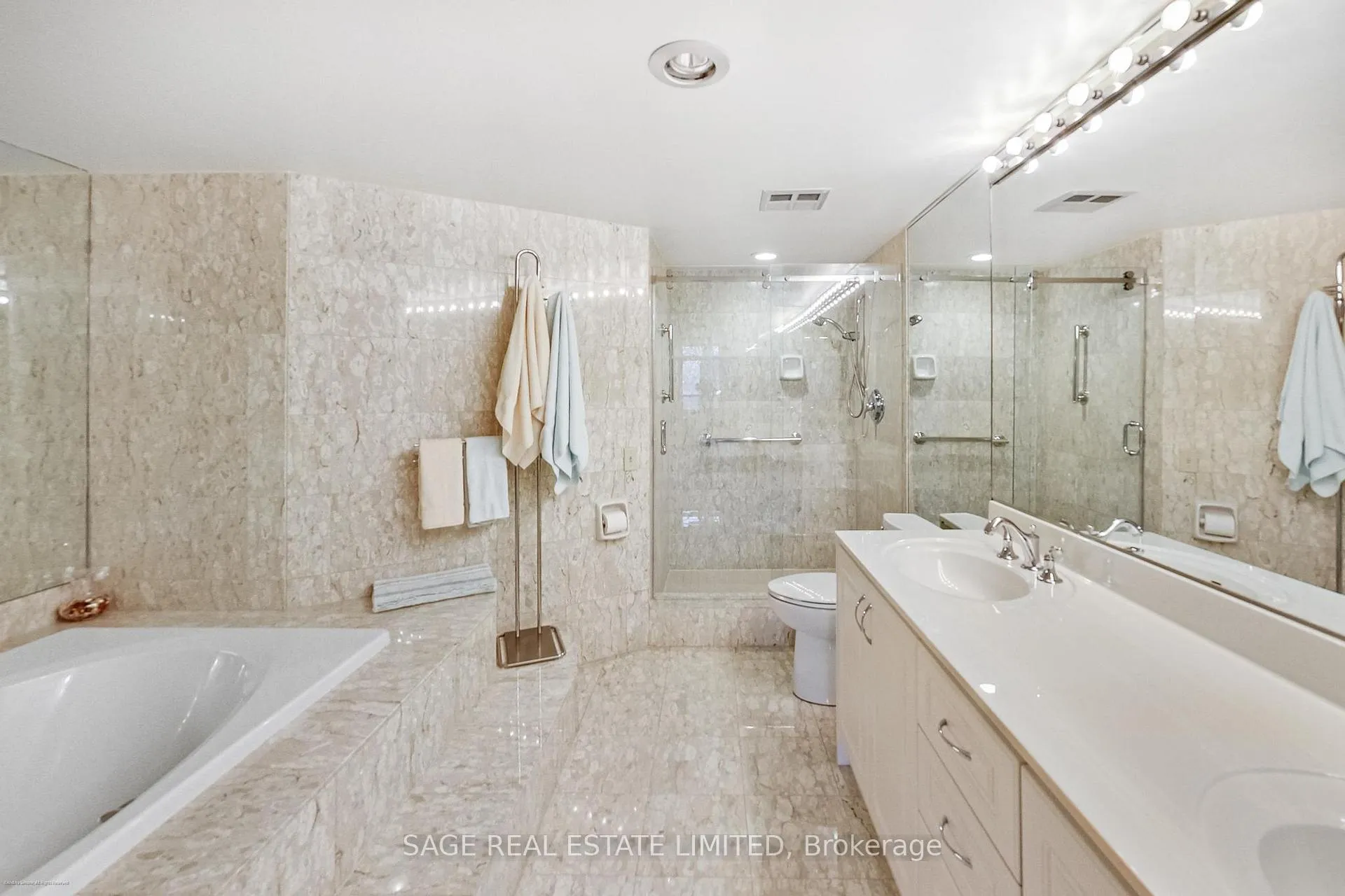 Photo 29 of Unit 207, 1177 Yonge Street, Toronto, Rosedale-Moore Park — HOMEH