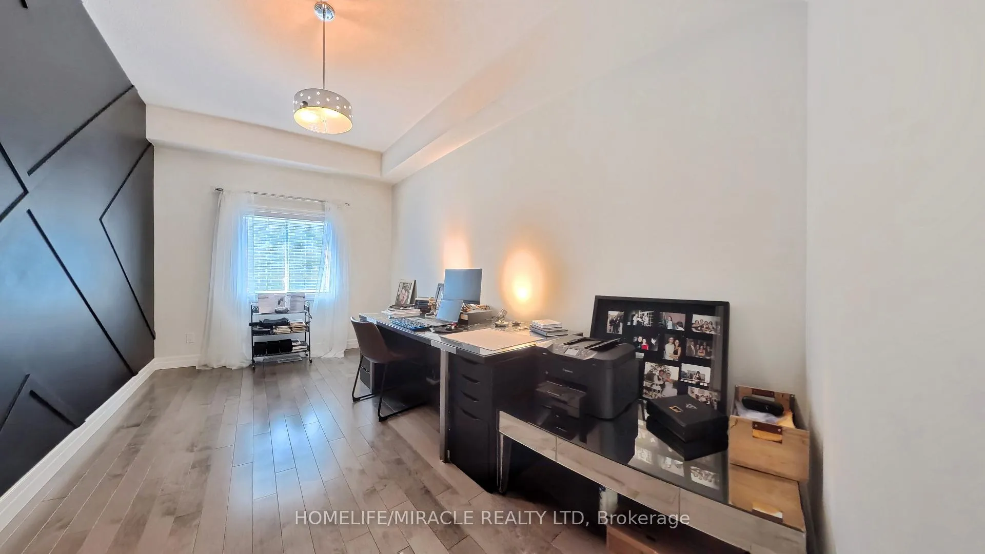 Photo 6 of 102 Deer Creek Street, Kitchener — HOMEH