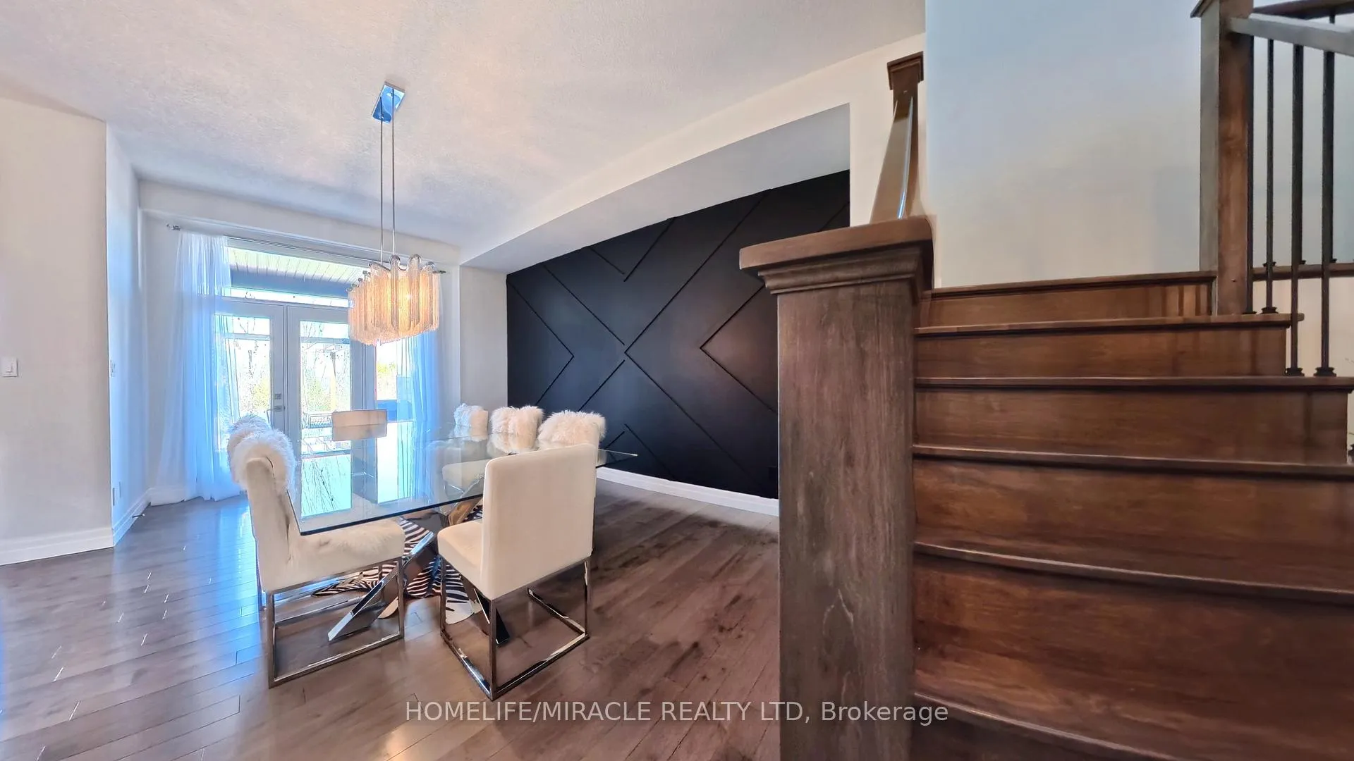 Photo 18 of 102 Deer Creek Street, Kitchener — HOMEH