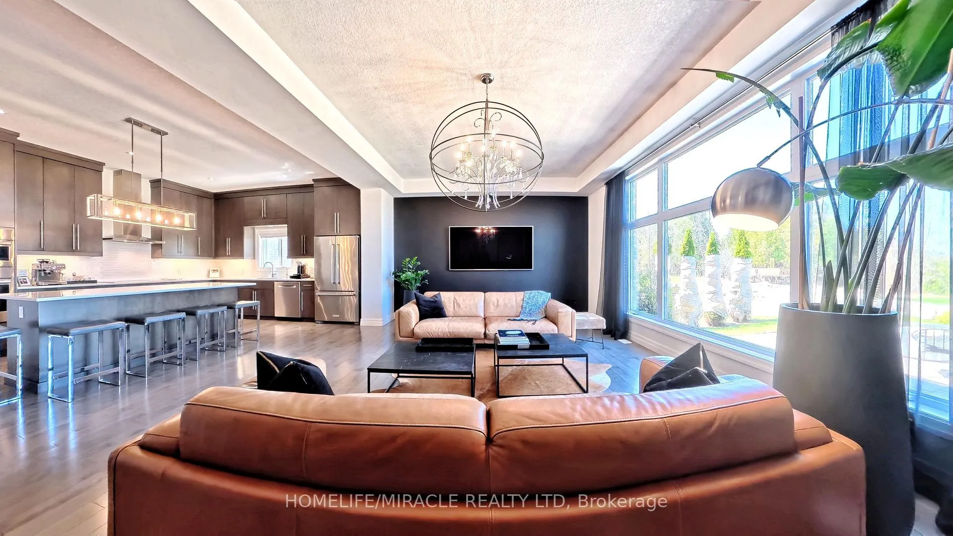 Photo 19 of 102 Deer Creek Street, Kitchener — HOMEH