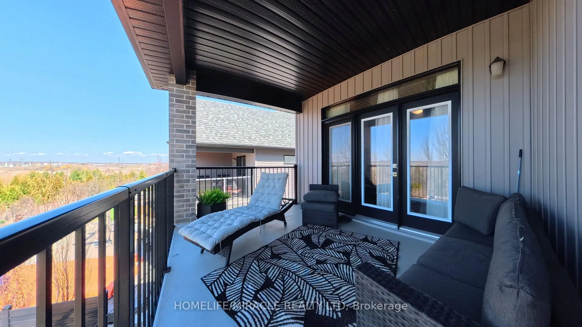 Photo 27 of 102 Deer Creek Street, Kitchener — HOMEH
