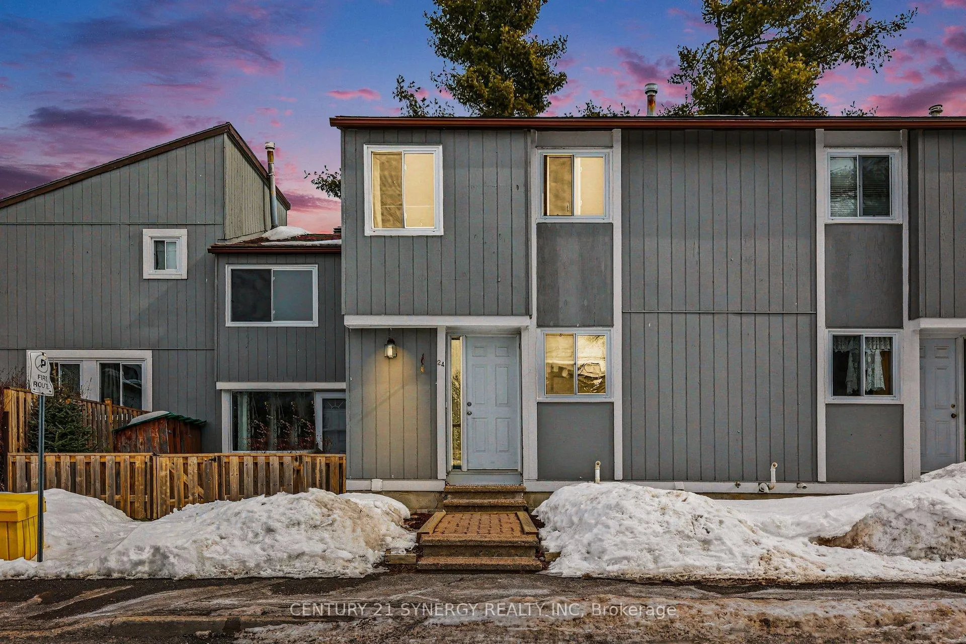 Photo 3 of Unit 65, 24 Sherway Drive, Ottawa, Barrhaven - Pheasant Run — HOMEH