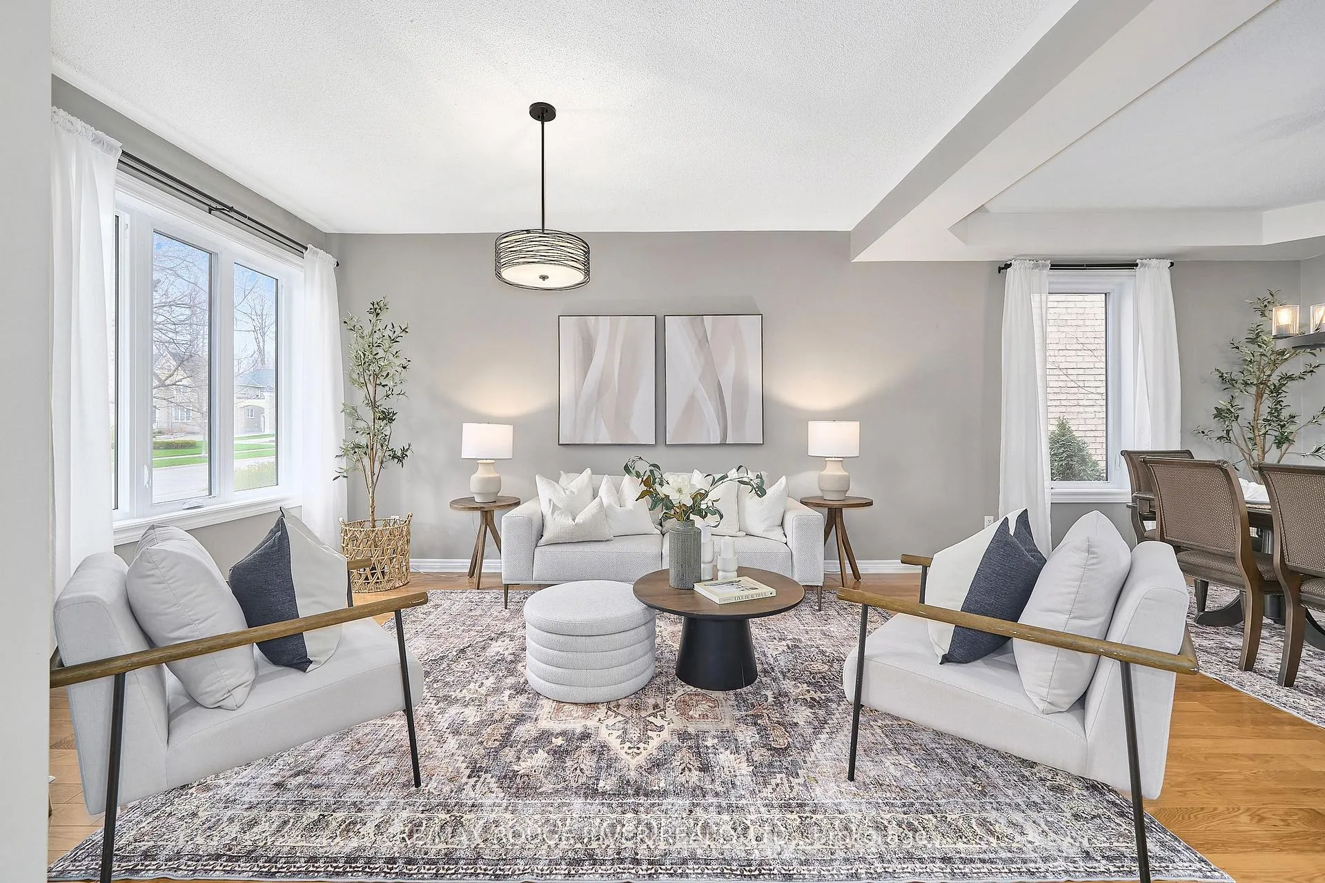 Photo 6 of 51 Vineyard Avenue, Whitby, Williamsburg — HOMEH