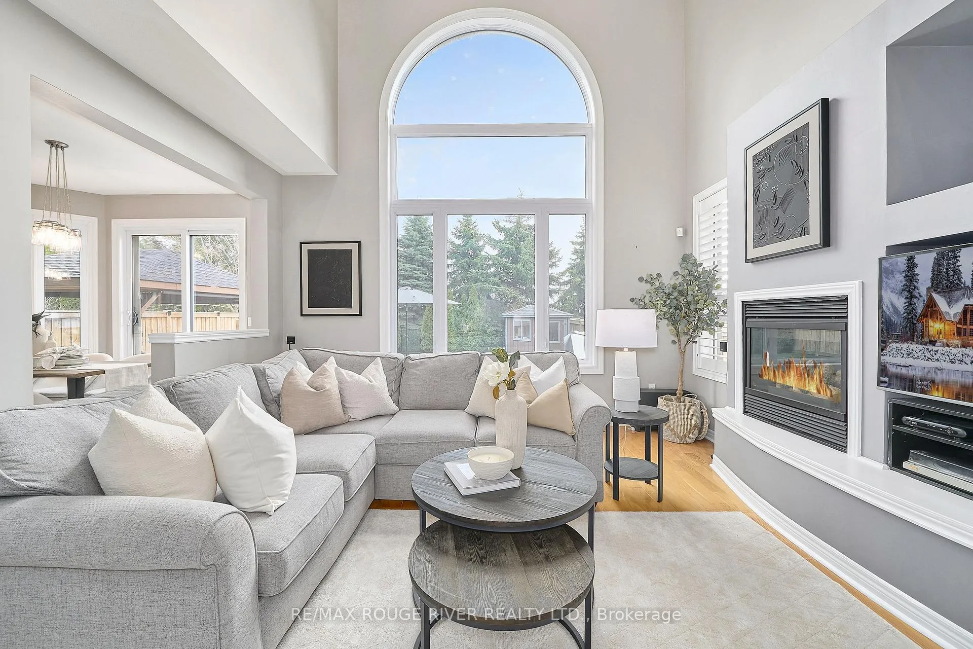 Photo 16 of 51 Vineyard Avenue, Whitby, Williamsburg — HOMEH