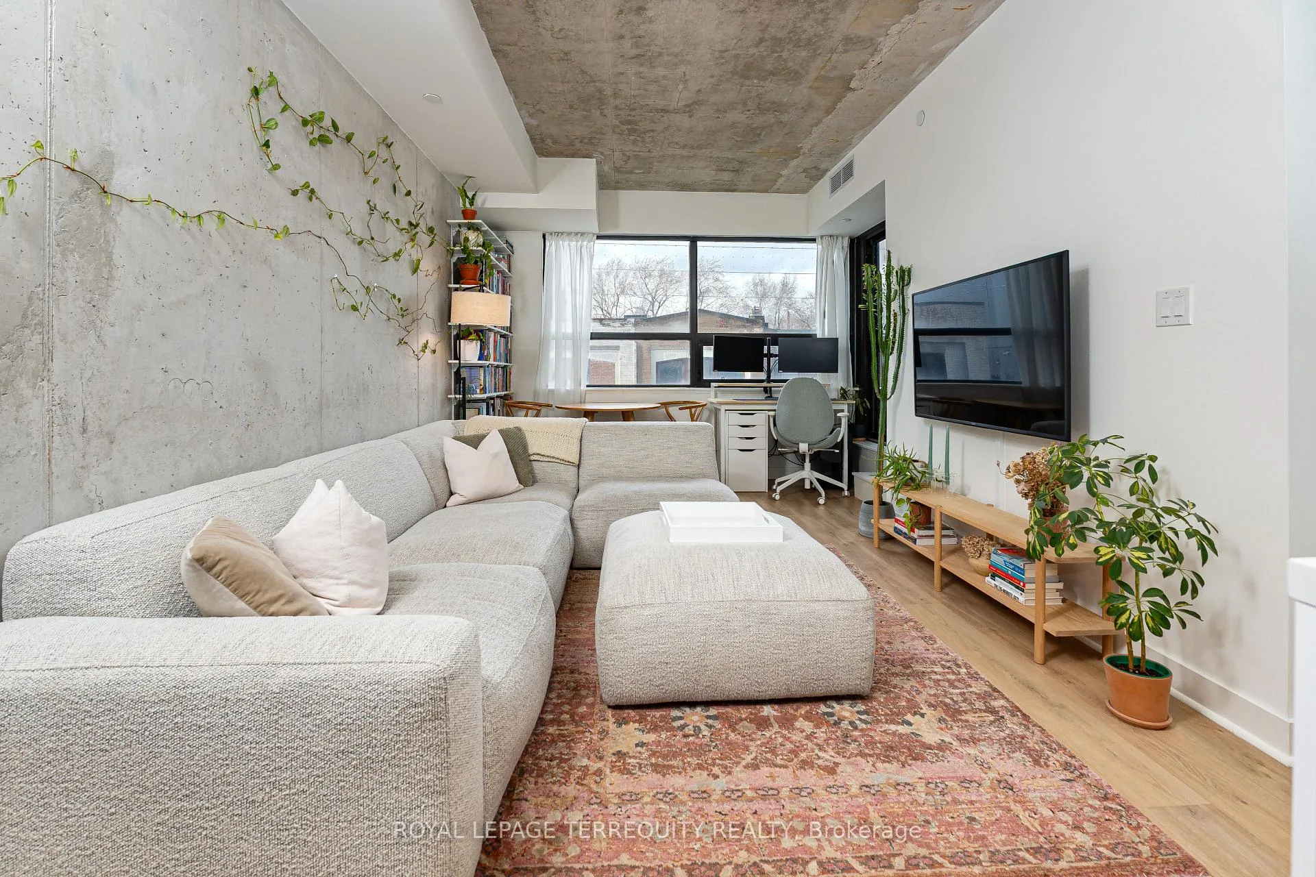 Photo 6 of Unit 316, 246 Logan Avenue, Toronto, South Riverdale — HOMEH
