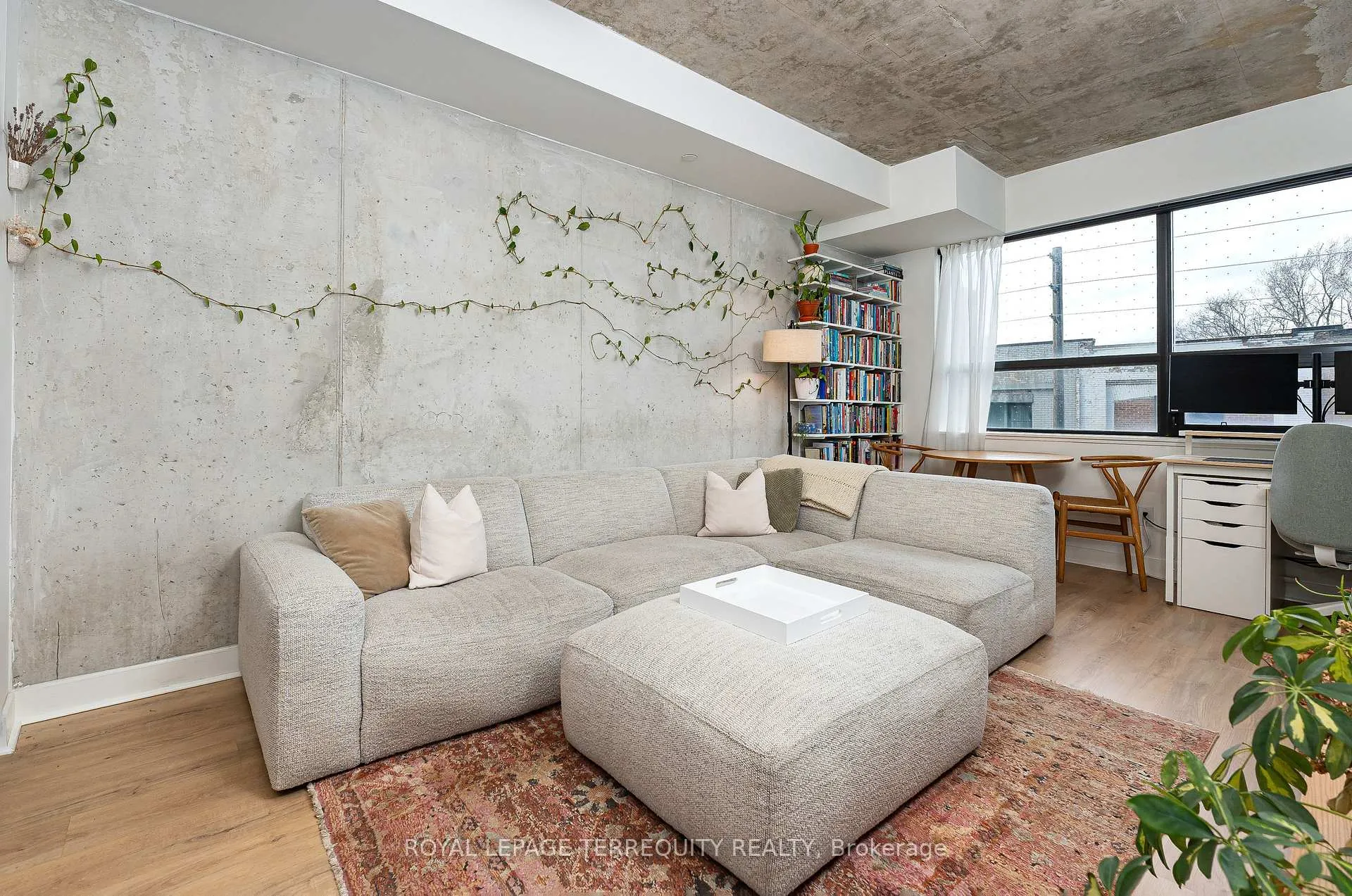 Photo 7 of Unit 316, 246 Logan Avenue, Toronto, South Riverdale — HOMEH