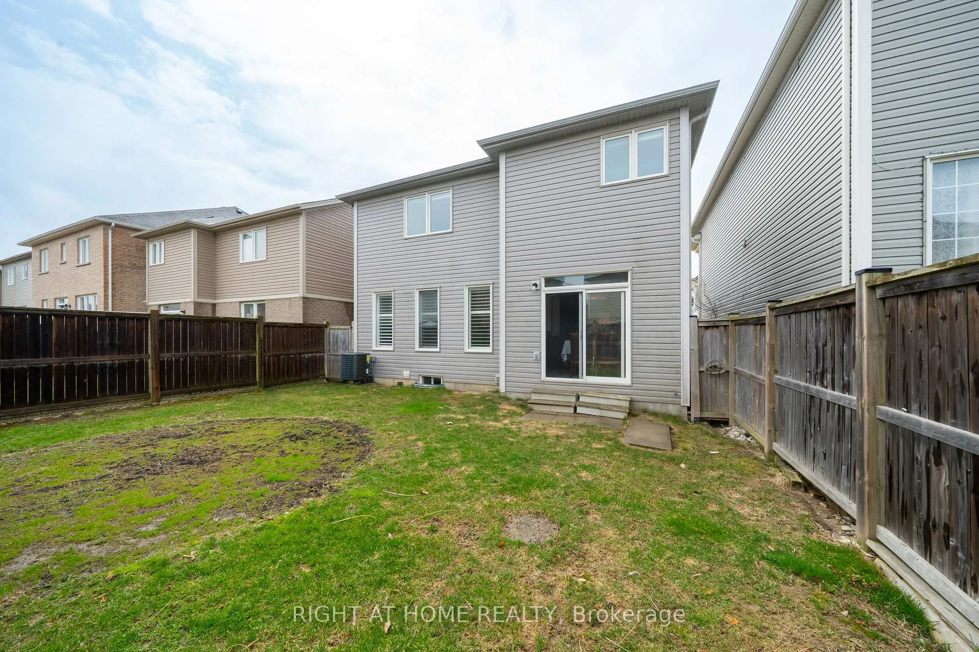 Photo 29 of 148 Whitwell Way, Hamilton, Binbrook — HOMEH