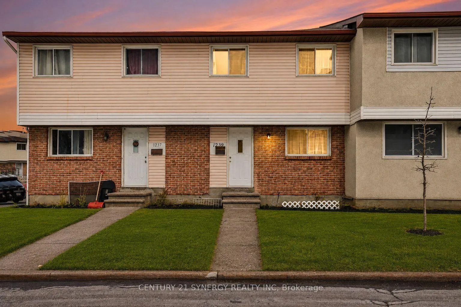 Photo 2 of Unit 73, 1239 Bowmount Street, Ottawa, Cyrville — HOMEH
