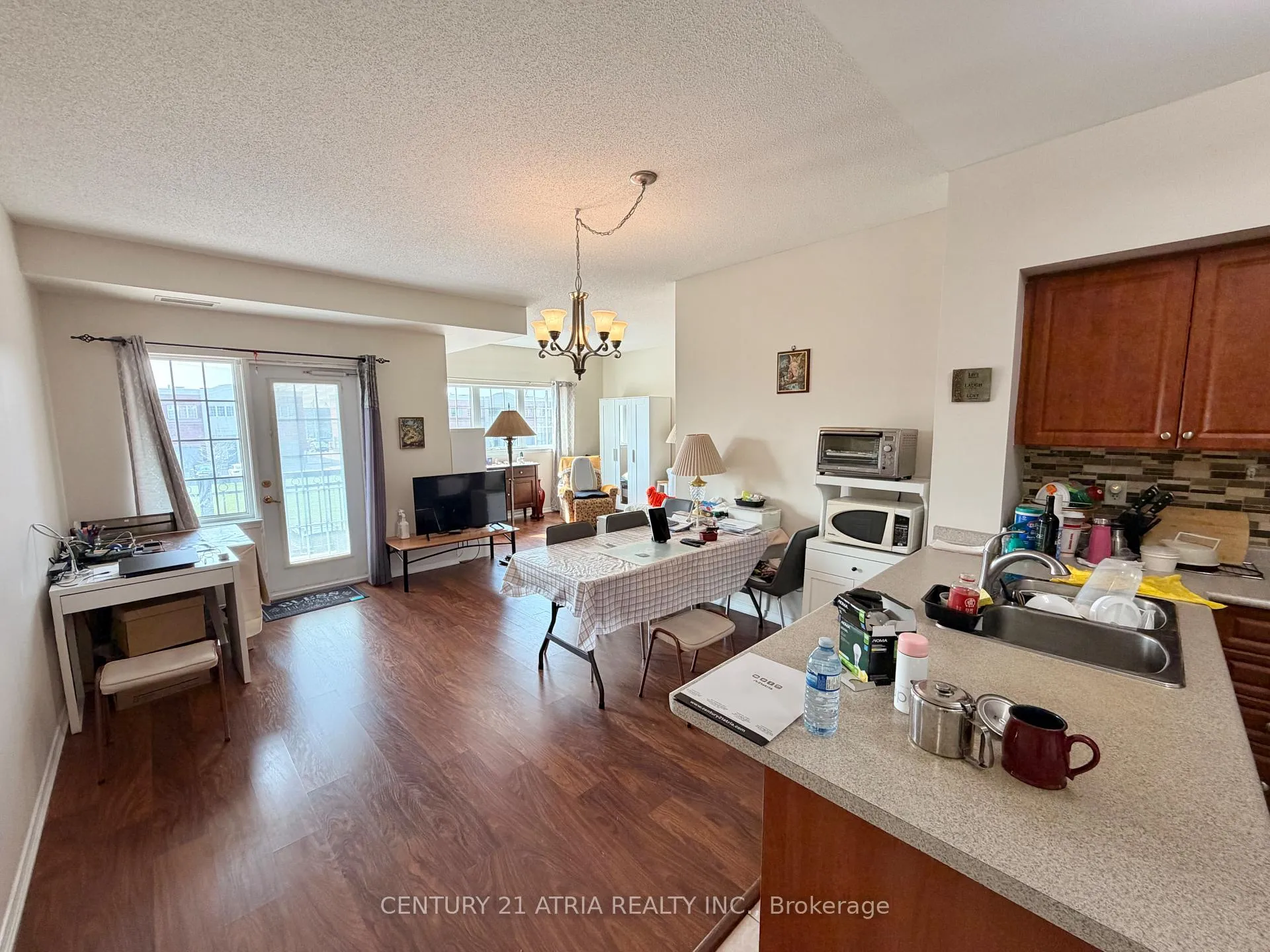 Photo 5 of Unit 202, 9431 Jane Street, Vaughan, Maple — HOMEH
