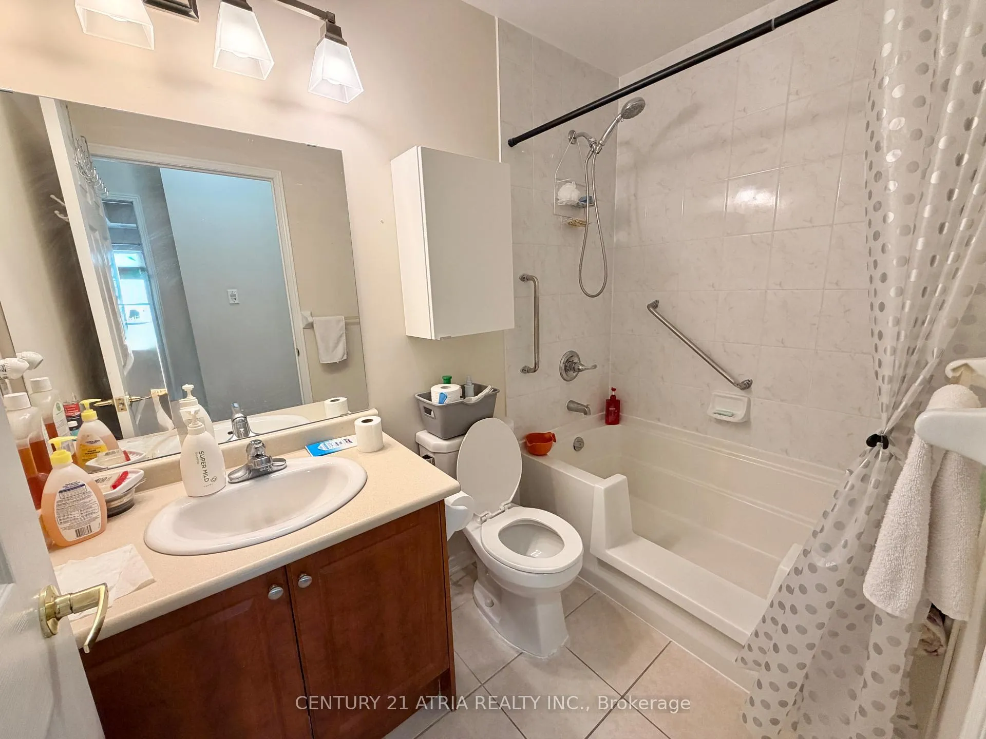 Photo 8 of Unit 202, 9431 Jane Street, Vaughan, Maple — HOMEH