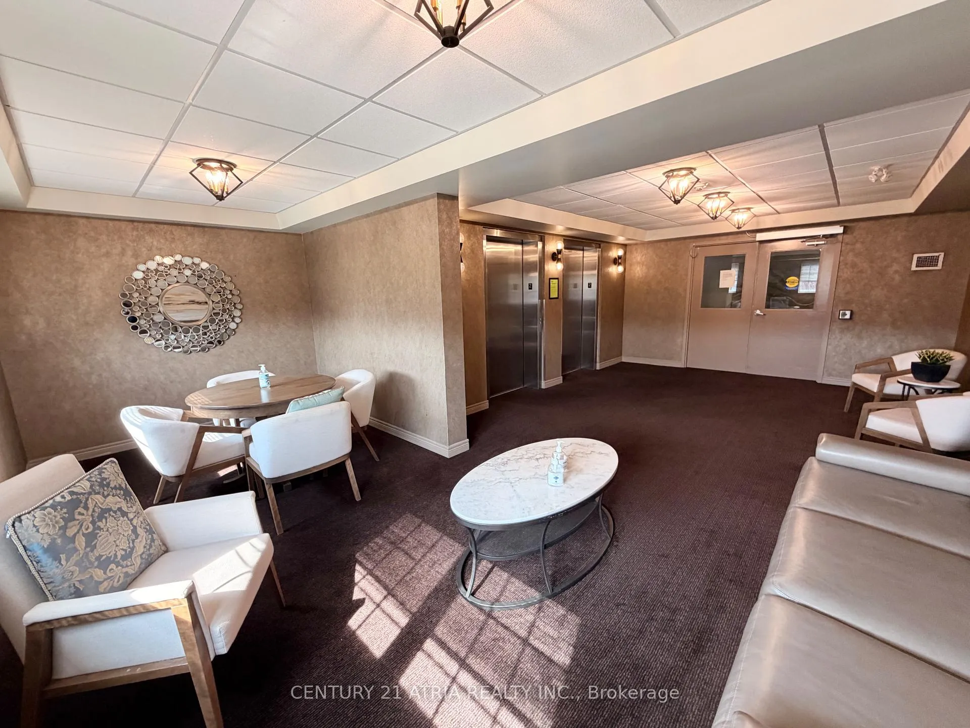 Photo 19 of Unit 202, 9431 Jane Street, Vaughan, Maple — HOMEH