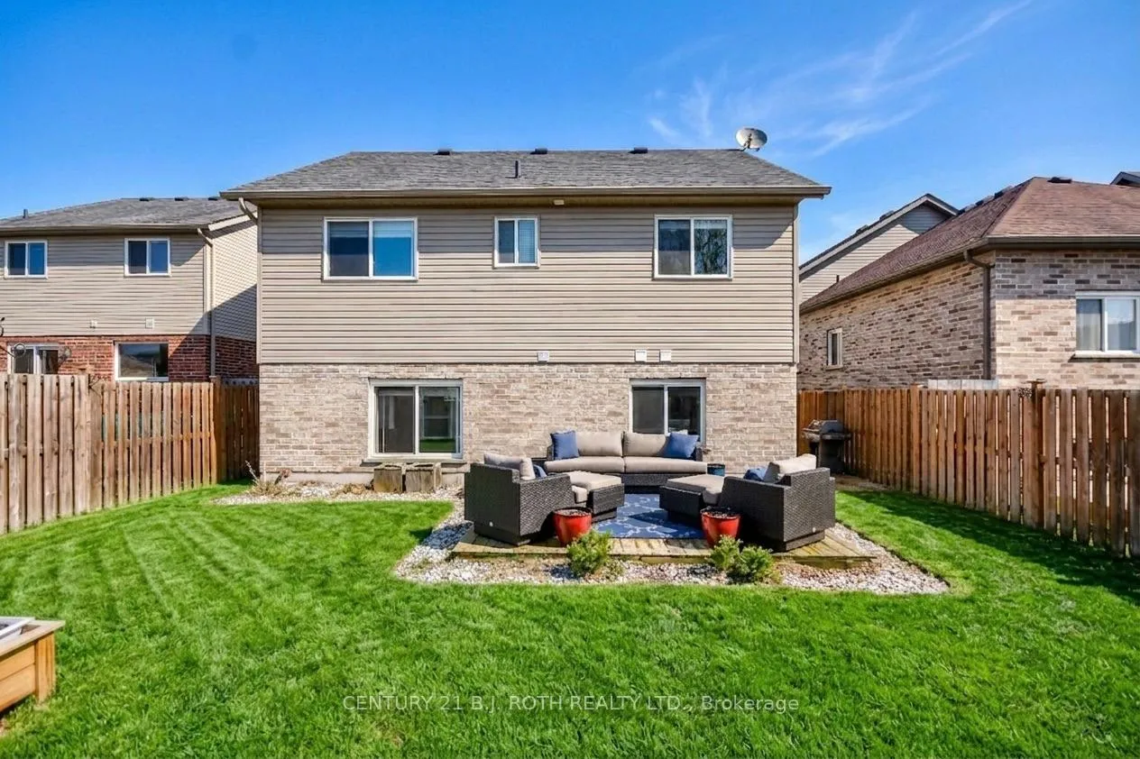 Photo 24 of 14 Stevenson Street, Essa, Angus — HOMEH