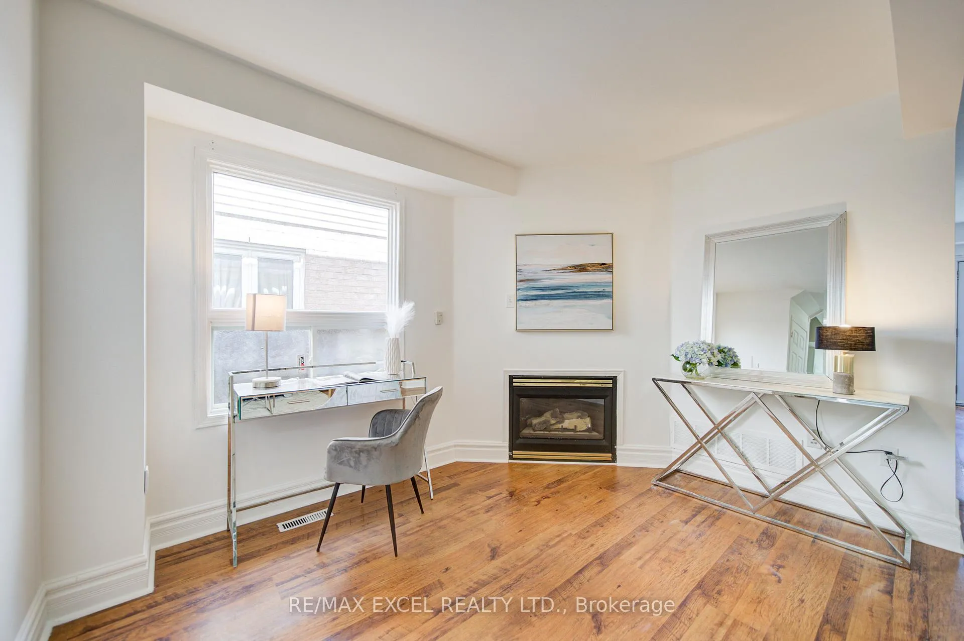 Photo 10 of 5148 Porter Street, Burlington, Uptown — HOMEH