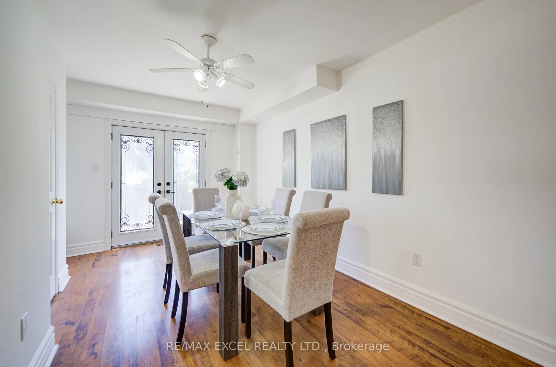 Photo 12 of 5148 Porter Street, Burlington, Uptown — HOMEH