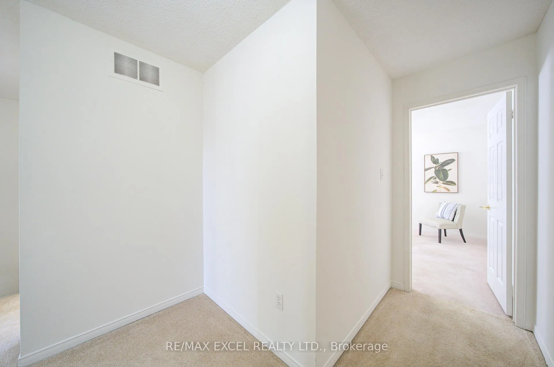 Photo 23 of 5148 Porter Street, Burlington, Uptown — HOMEH
