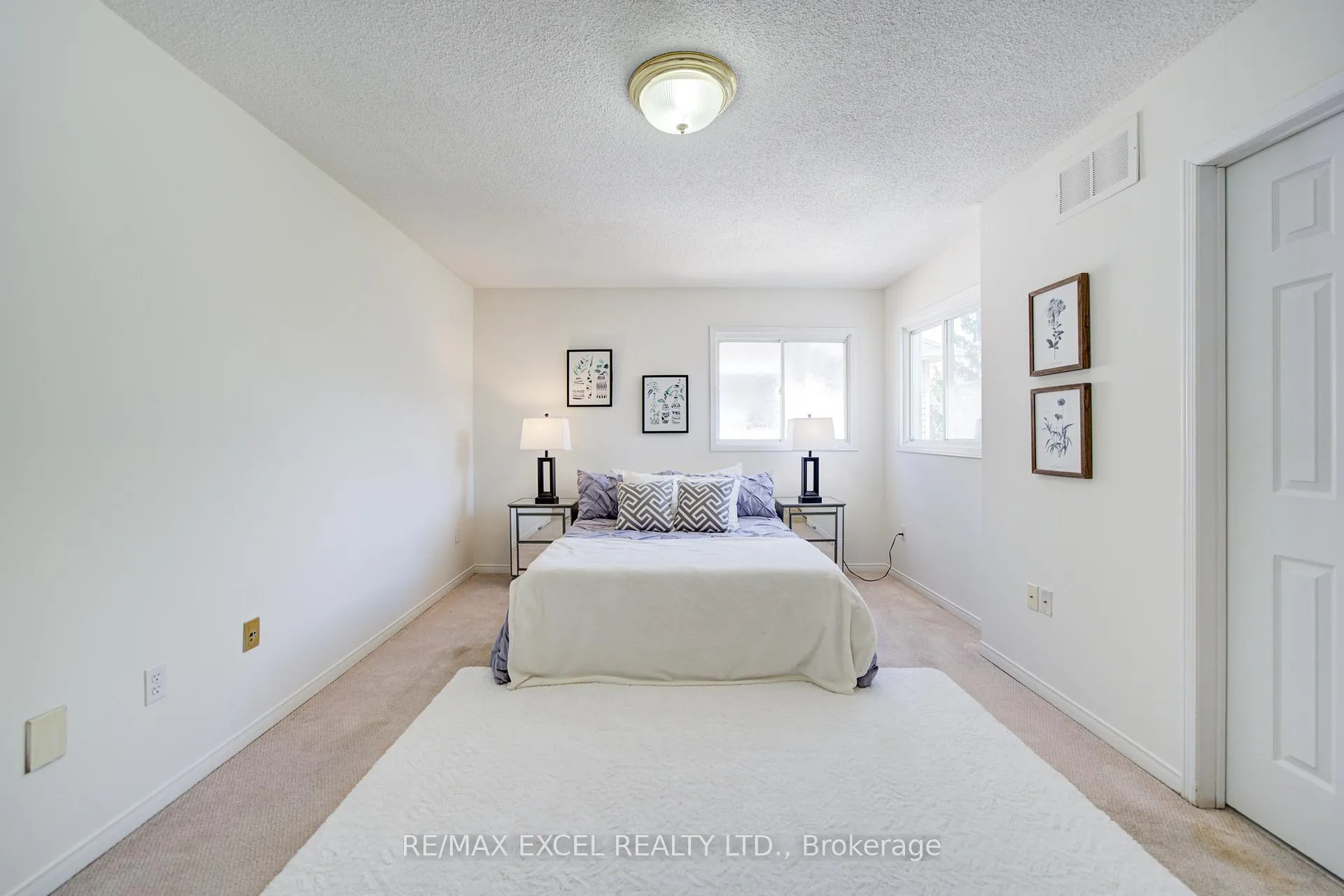 Photo 26 of 5148 Porter Street, Burlington, Uptown — HOMEH