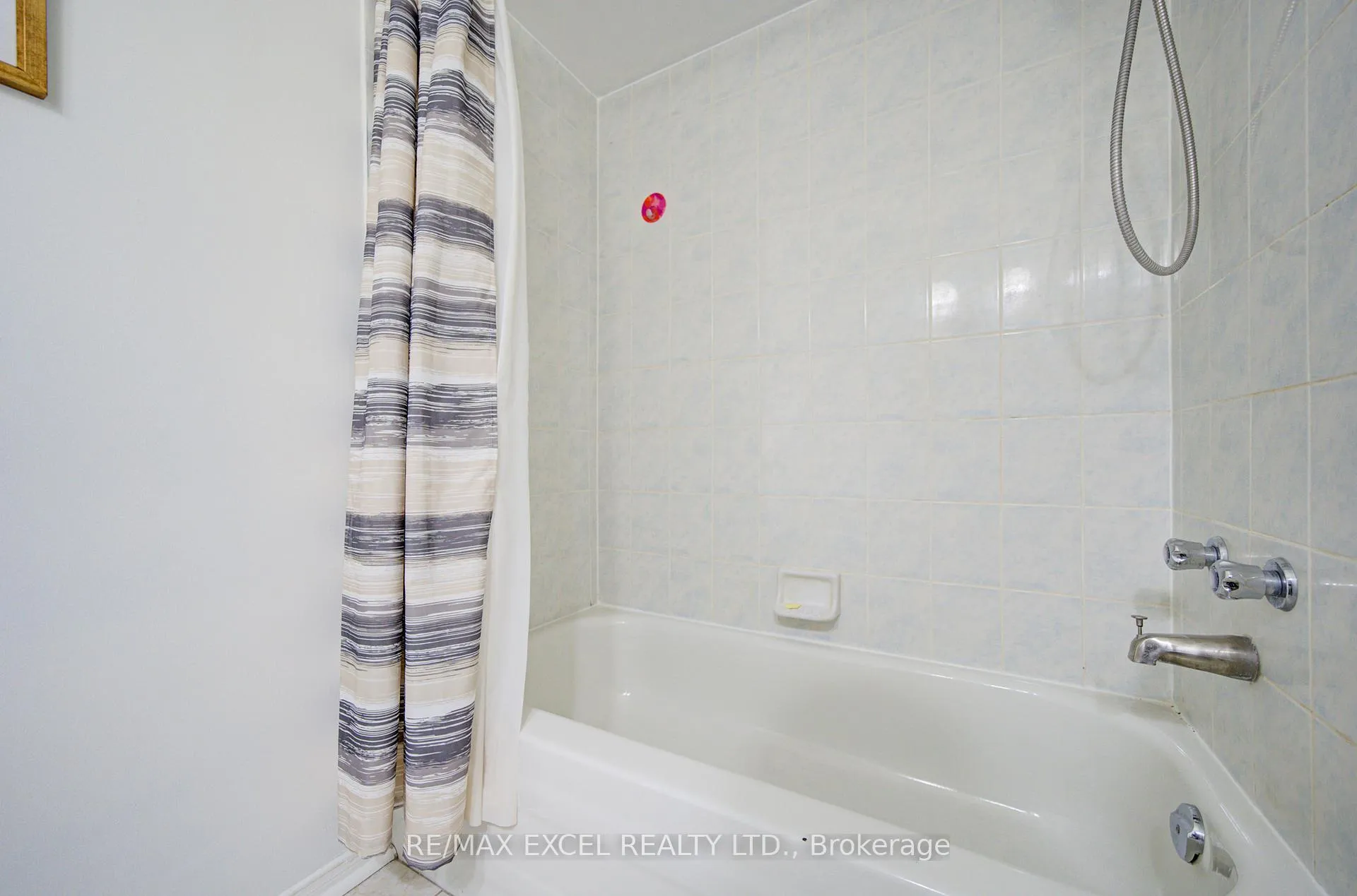 Photo 35 of 5148 Porter Street, Burlington, Uptown — HOMEH