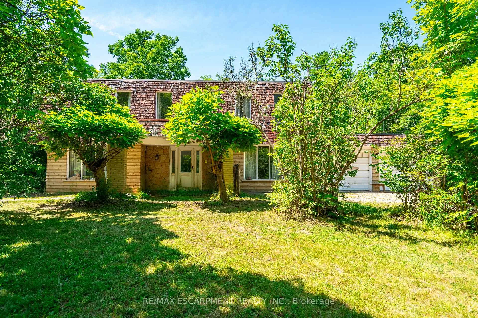 Photo 1 of 6746 Appleby Line, Burlington, Rural Burlington — HOMEH