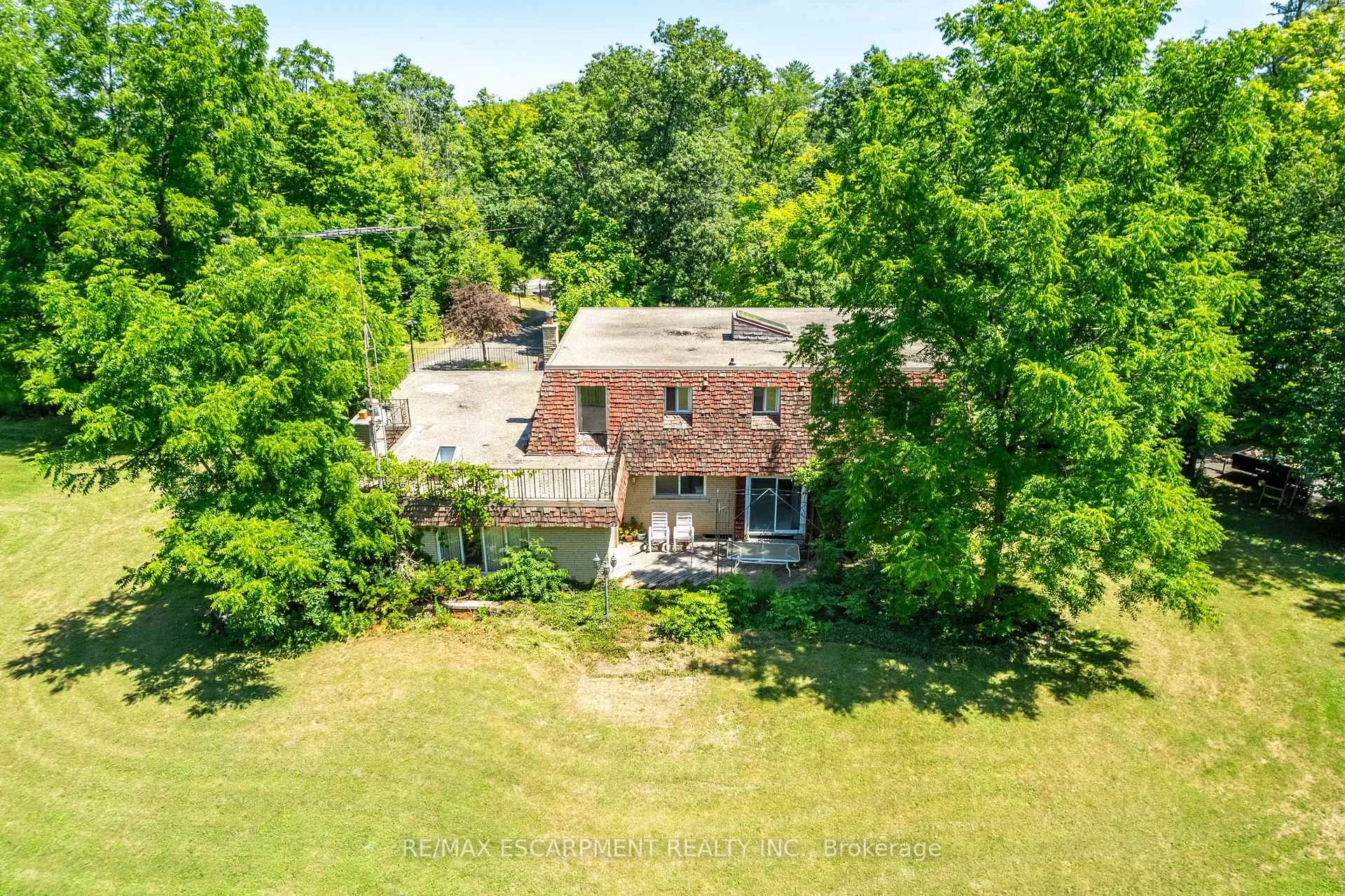 Photo 9 of 6746 Appleby Line, Burlington, Rural Burlington — HOMEH