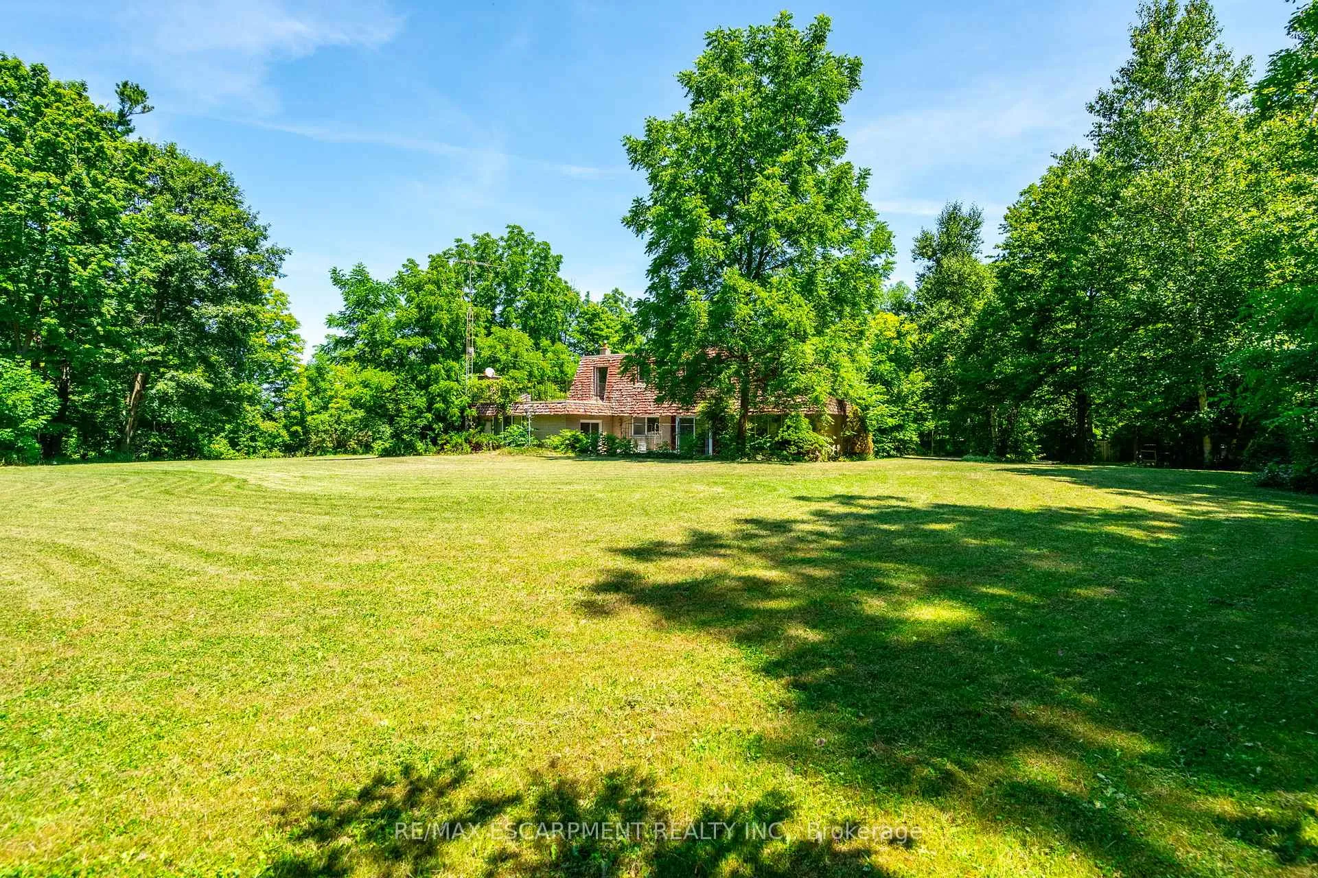 Photo 13 of 6746 Appleby Line, Burlington, Rural Burlington — HOMEH