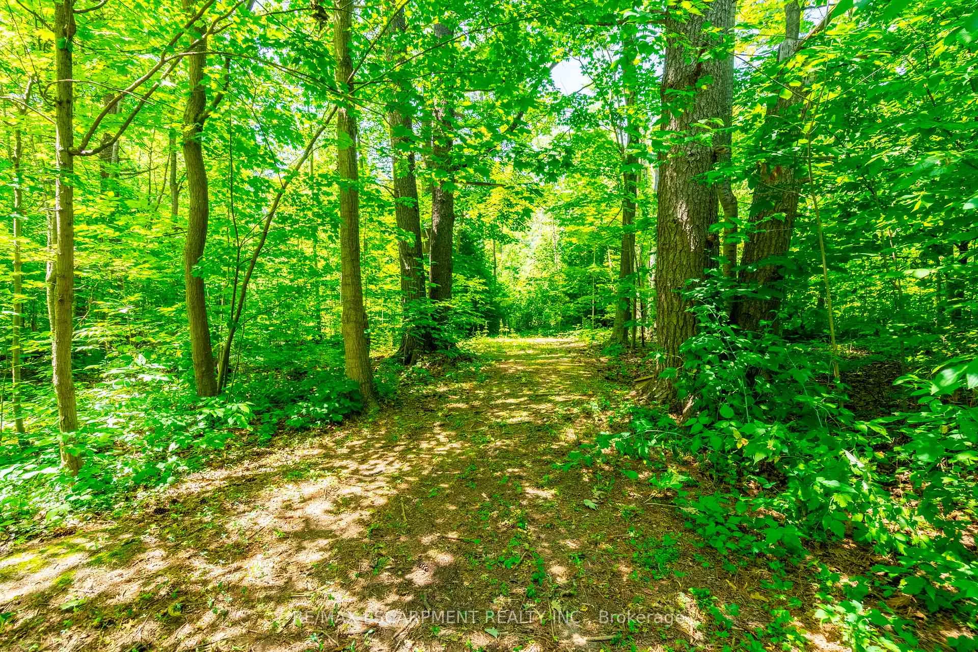 Photo 16 of 6746 Appleby Line, Burlington, Rural Burlington — HOMEH