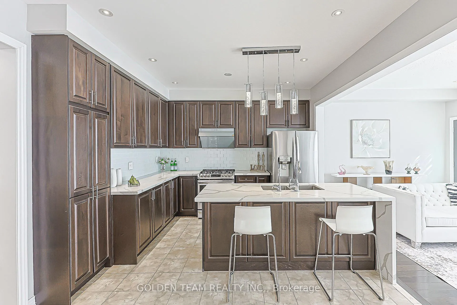 Photo 9 of 51 Beckett Avenue, Markham, Berczy — HOMEH