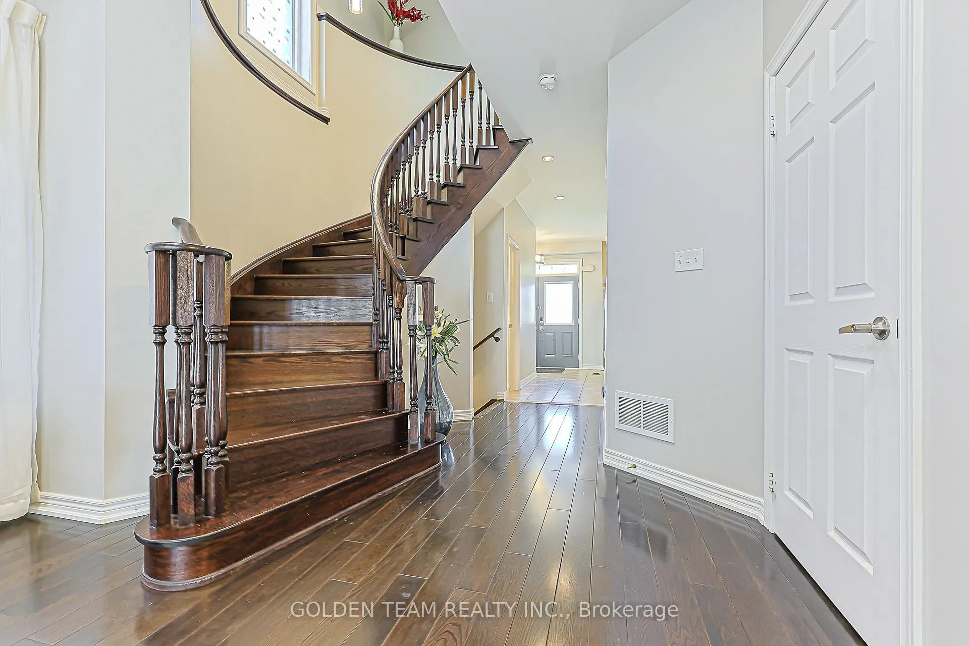 Photo 19 of 51 Beckett Avenue, Markham, Berczy — HOMEH