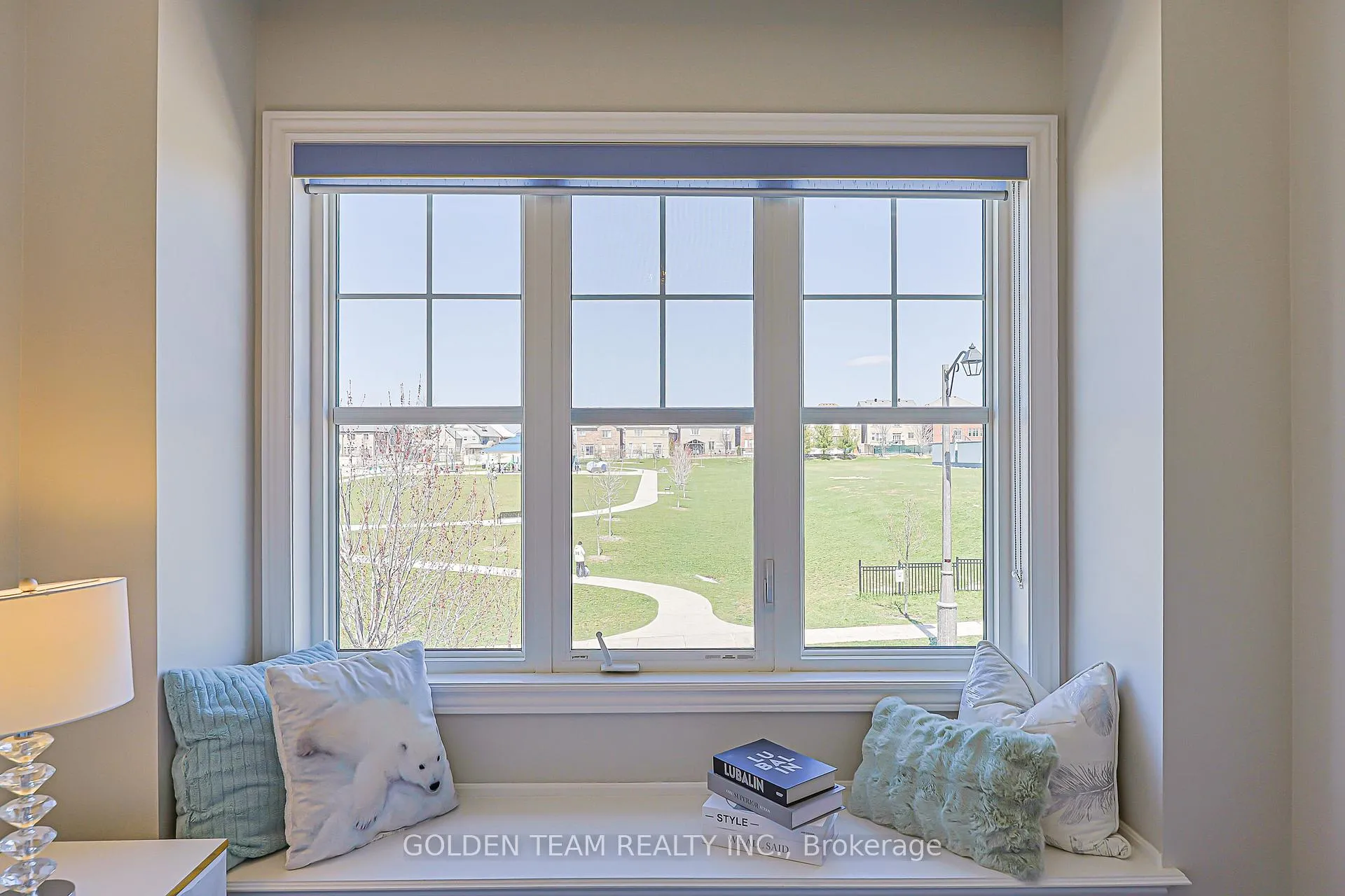 Photo 28 of 51 Beckett Avenue, Markham, Berczy — HOMEH