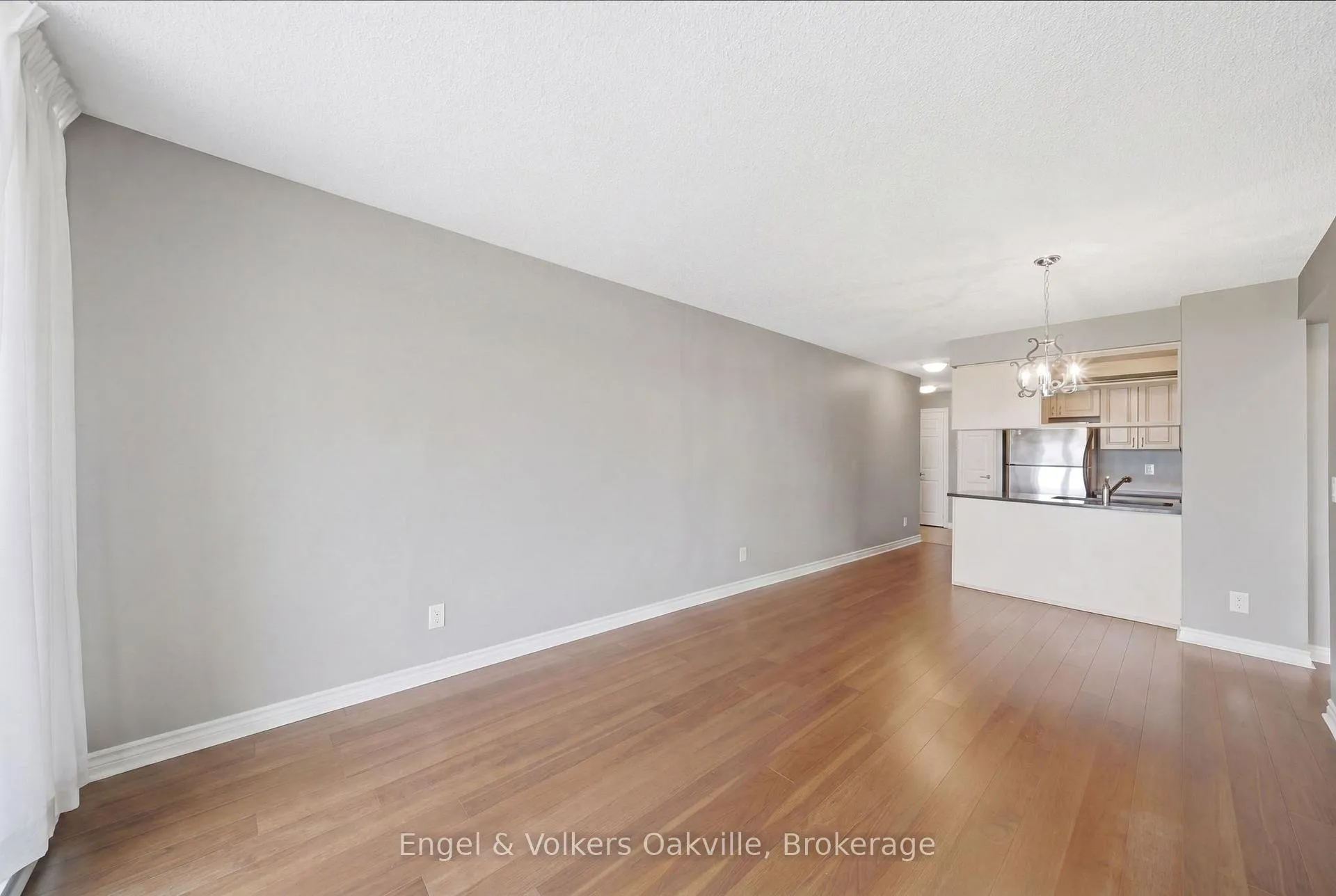 Photo 14 of Unit 601, 2379 Central Park Drive, Oakville, River Oaks — HOMEH