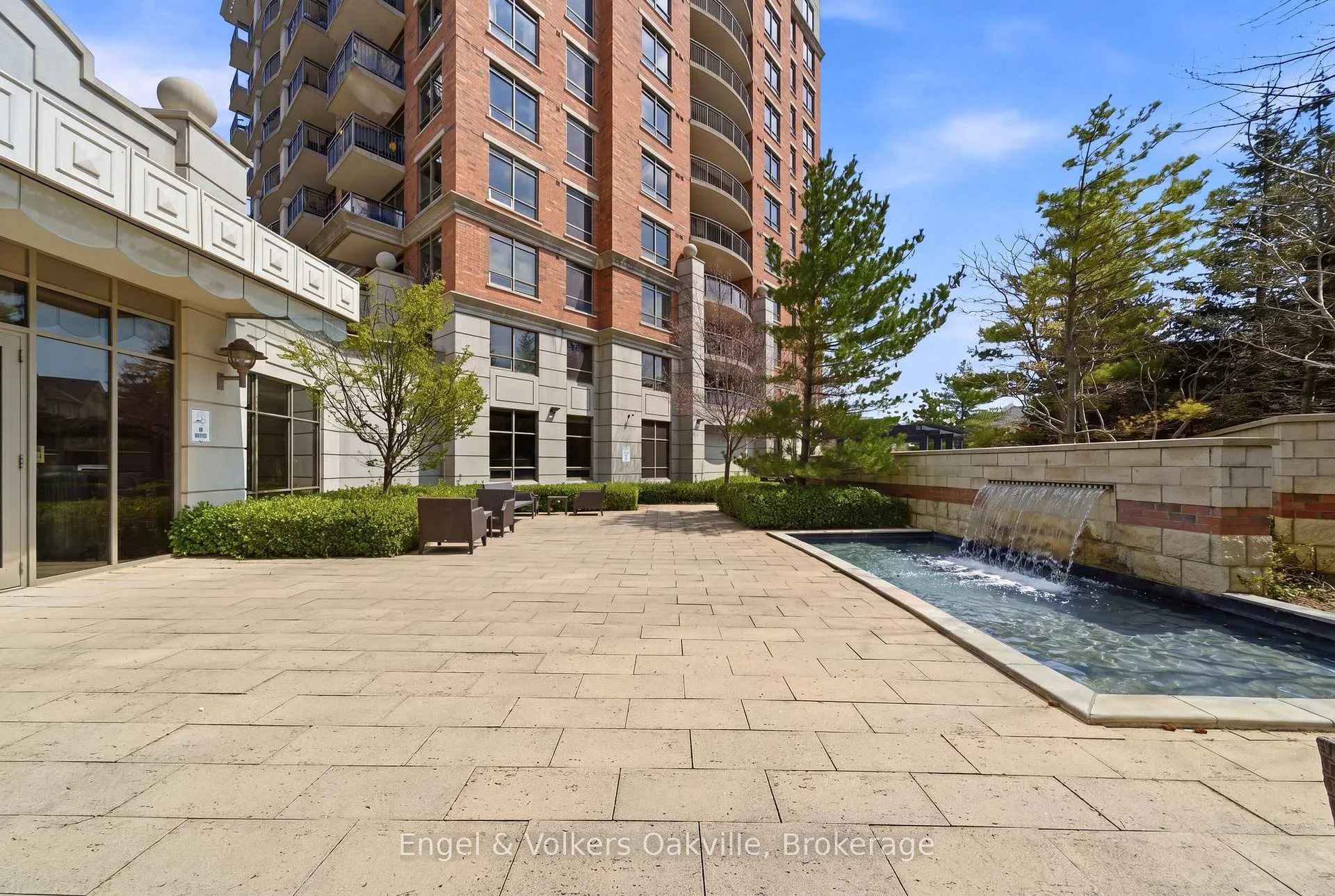 Photo 22 of Unit 601, 2379 Central Park Drive, Oakville, River Oaks — HOMEH
