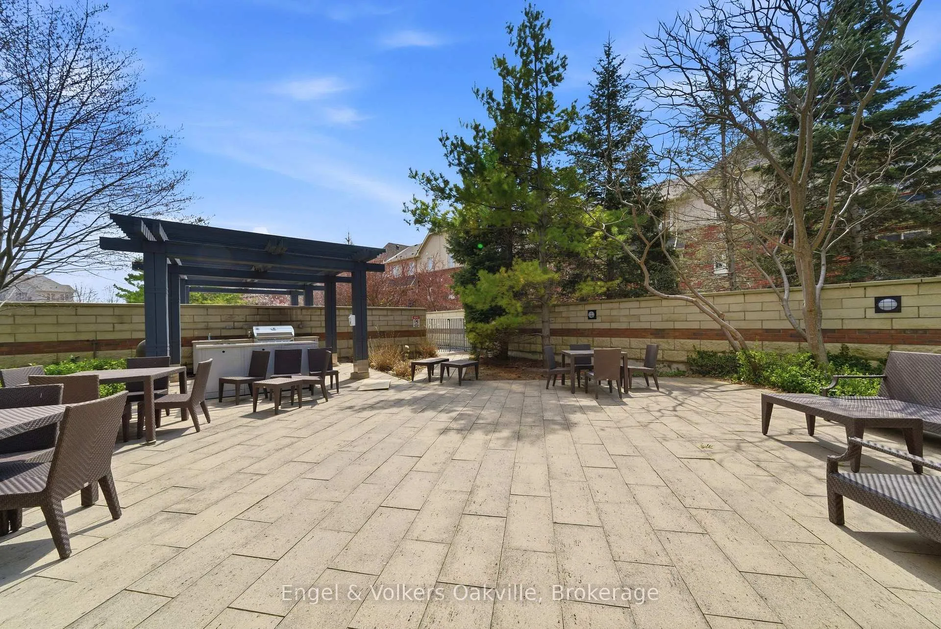 Photo 24 of Unit 601, 2379 Central Park Drive, Oakville, River Oaks — HOMEH