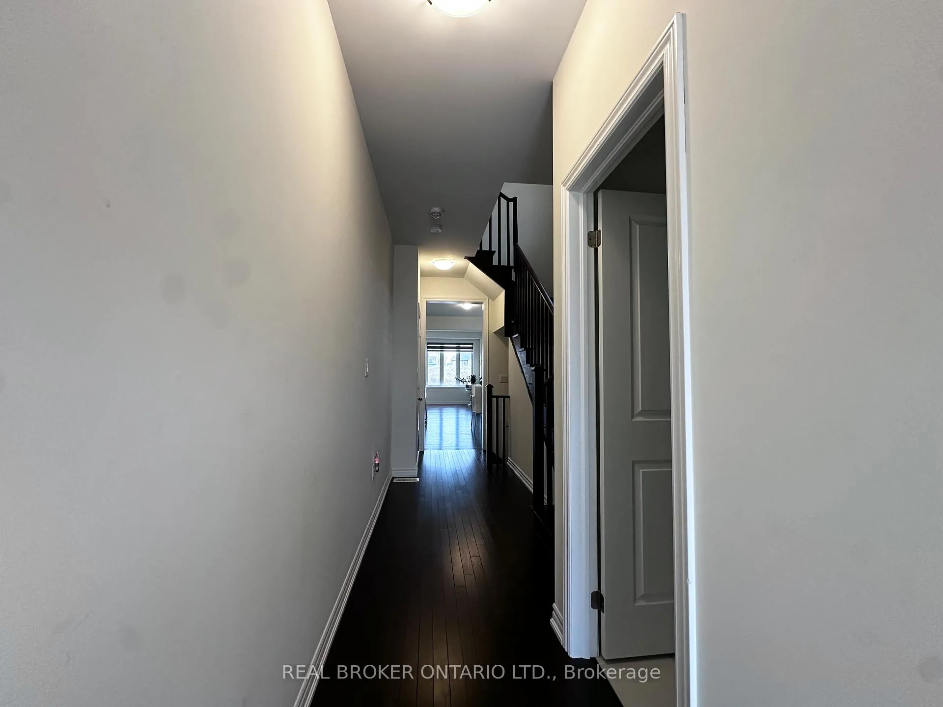 Photo 3 of 185 Hayrake Street, Brampton, Snelgrove — HOMEH