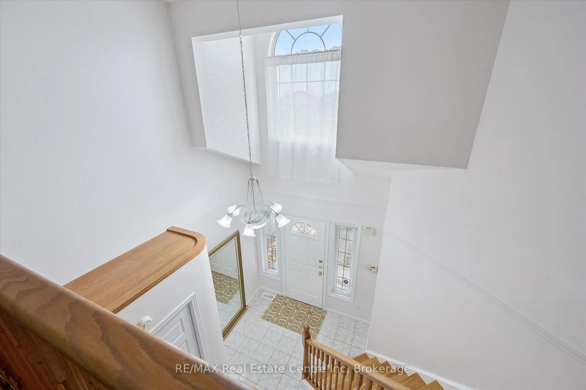 Photo 13 of 90 Marsh Crescent, Guelph, Pineridge/Westminster Woods — HOMEH