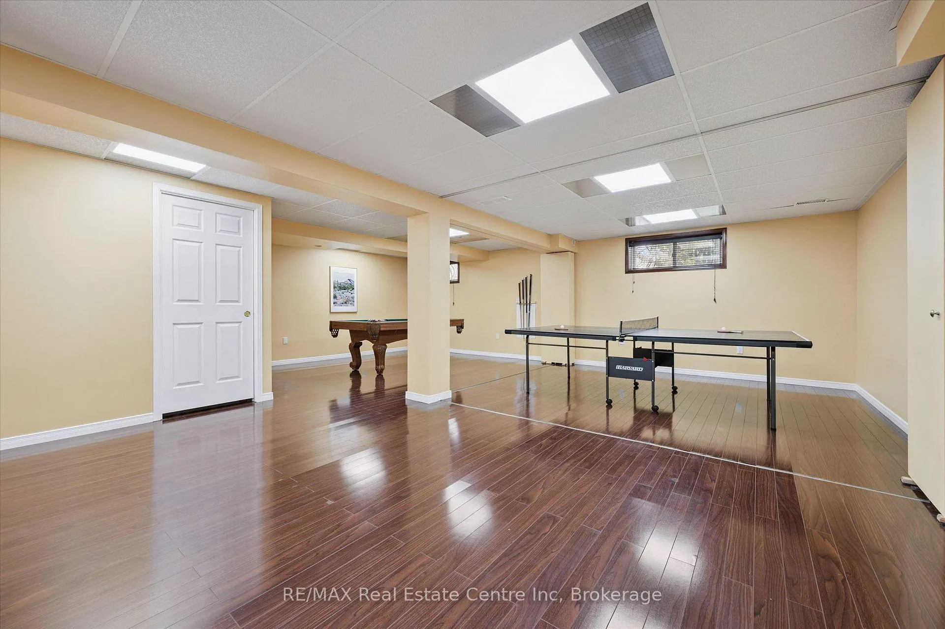 Photo 20 of 90 Marsh Crescent, Guelph, Pineridge/Westminster Woods — HOMEH