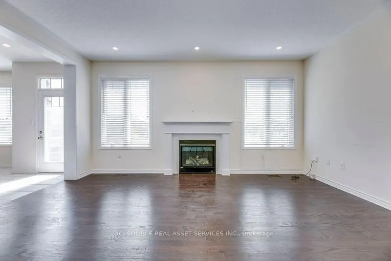 Photo 11 of Unit Upper, 52 Portman Street, Caledon, Rural Caledon — HOMEH