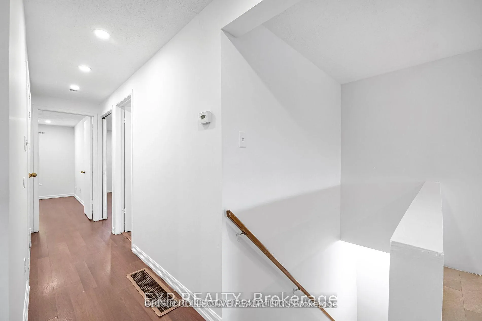 Photo 10 of 63 Wheatfield Crescent, Kitchener — HOMEH