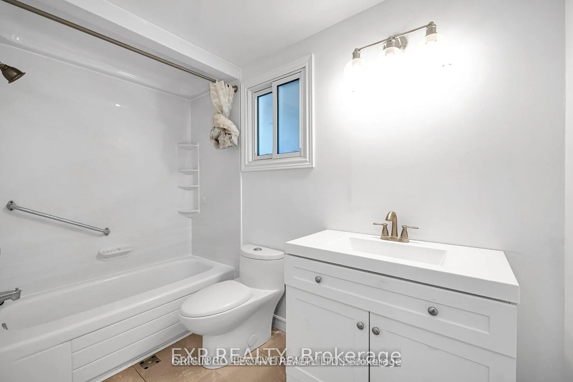 Photo 13 of 63 Wheatfield Crescent, Kitchener — HOMEH