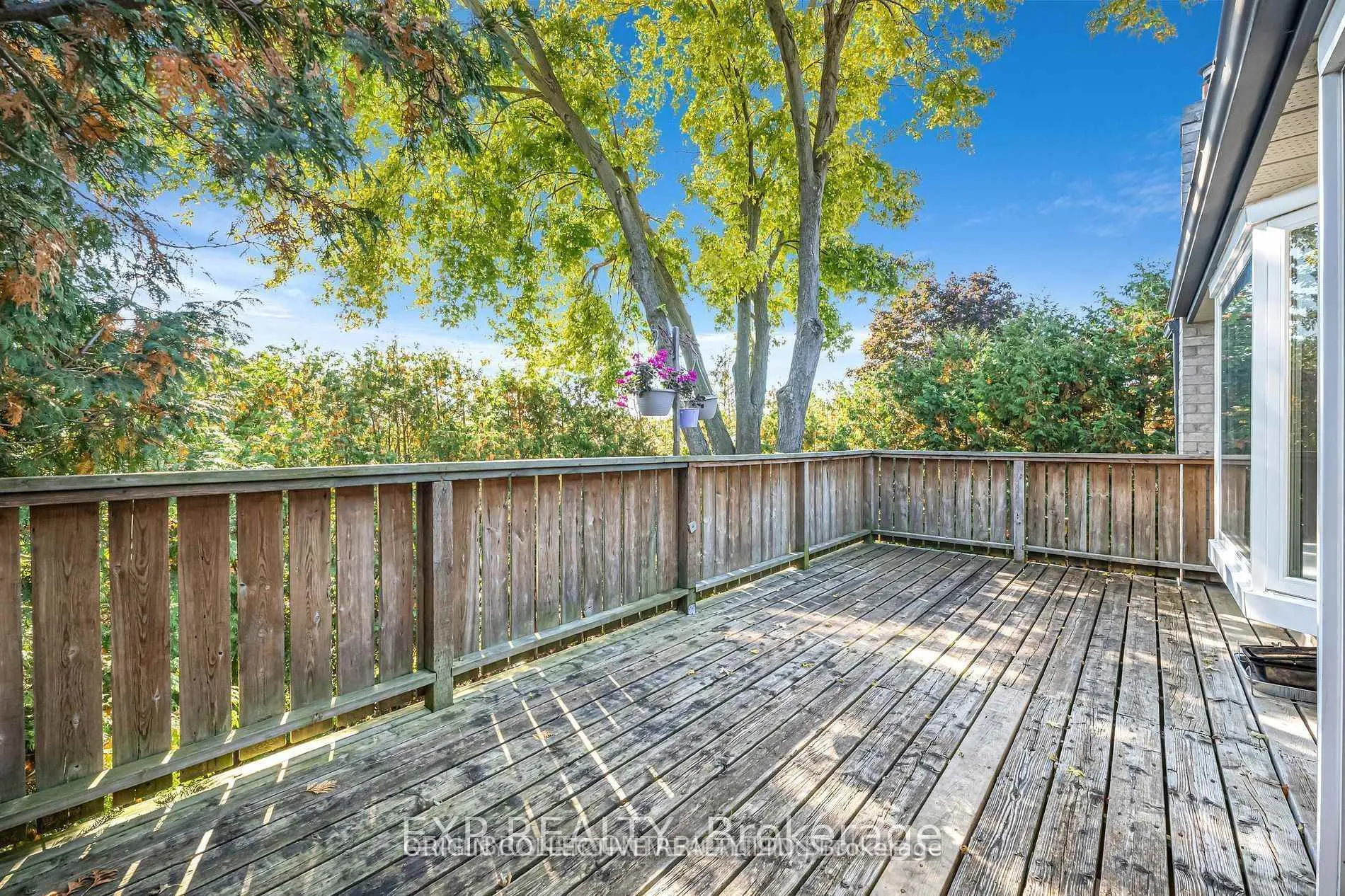 Photo 16 of 63 Wheatfield Crescent, Kitchener — HOMEH