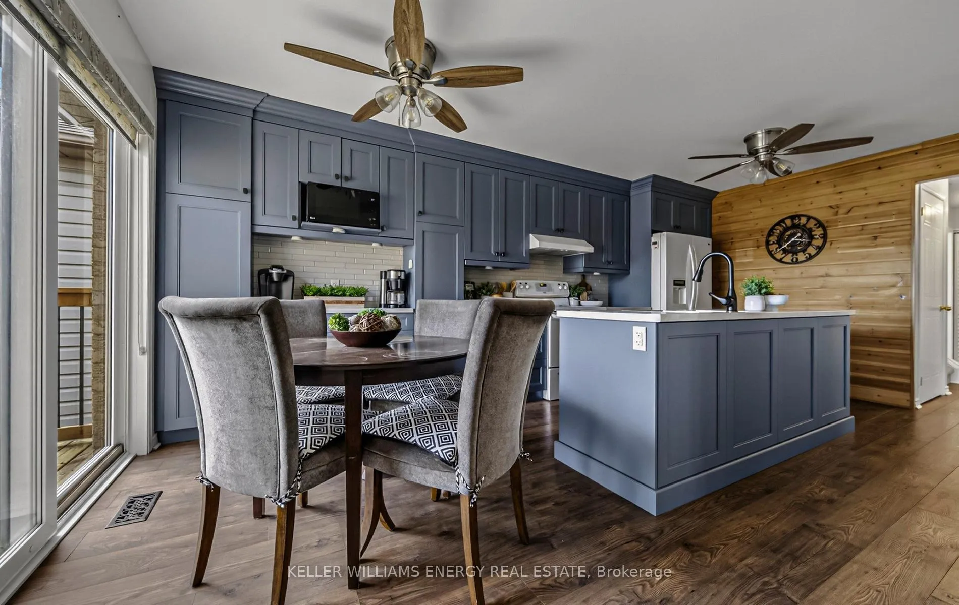 Photo 22 of 9 Bluehaven Court, Clarington, Bowmanville — HOMEH