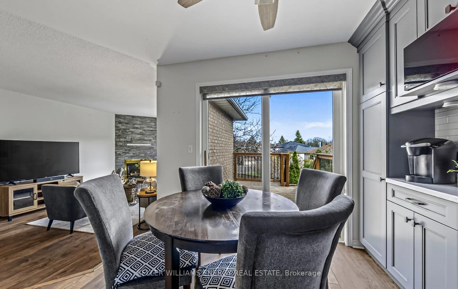 Photo 23 of 9 Bluehaven Court, Clarington, Bowmanville — HOMEH