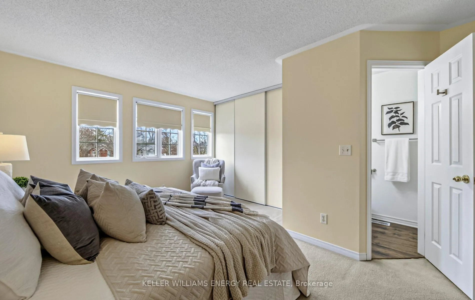 Photo 29 of 9 Bluehaven Court, Clarington, Bowmanville — HOMEH