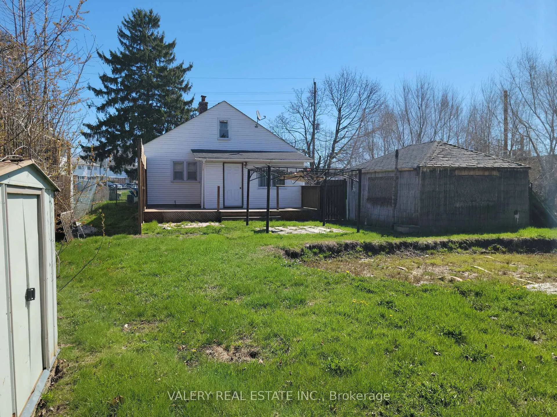 Photo 5 of 780 Liverpool Road, Pickering, Bay Ridges — HOMEH